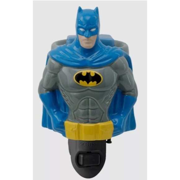Scentsy Other - New Scentsy Vintage style Blue  Batman Mini Warmer Plug In Base DC Comics Box
